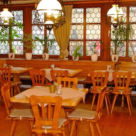 Gasthof Zum Kauzen Ochsenfurt Exteriér fotografie