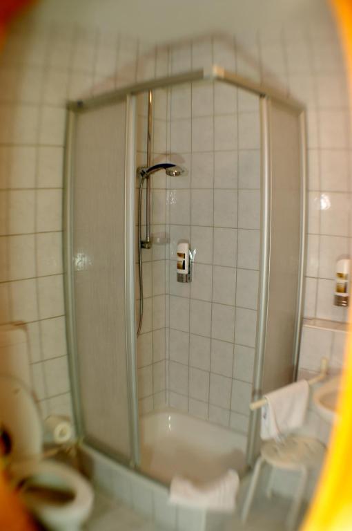 Gasthof Zum Kauzen Ochsenfurt Pokoj fotografie
